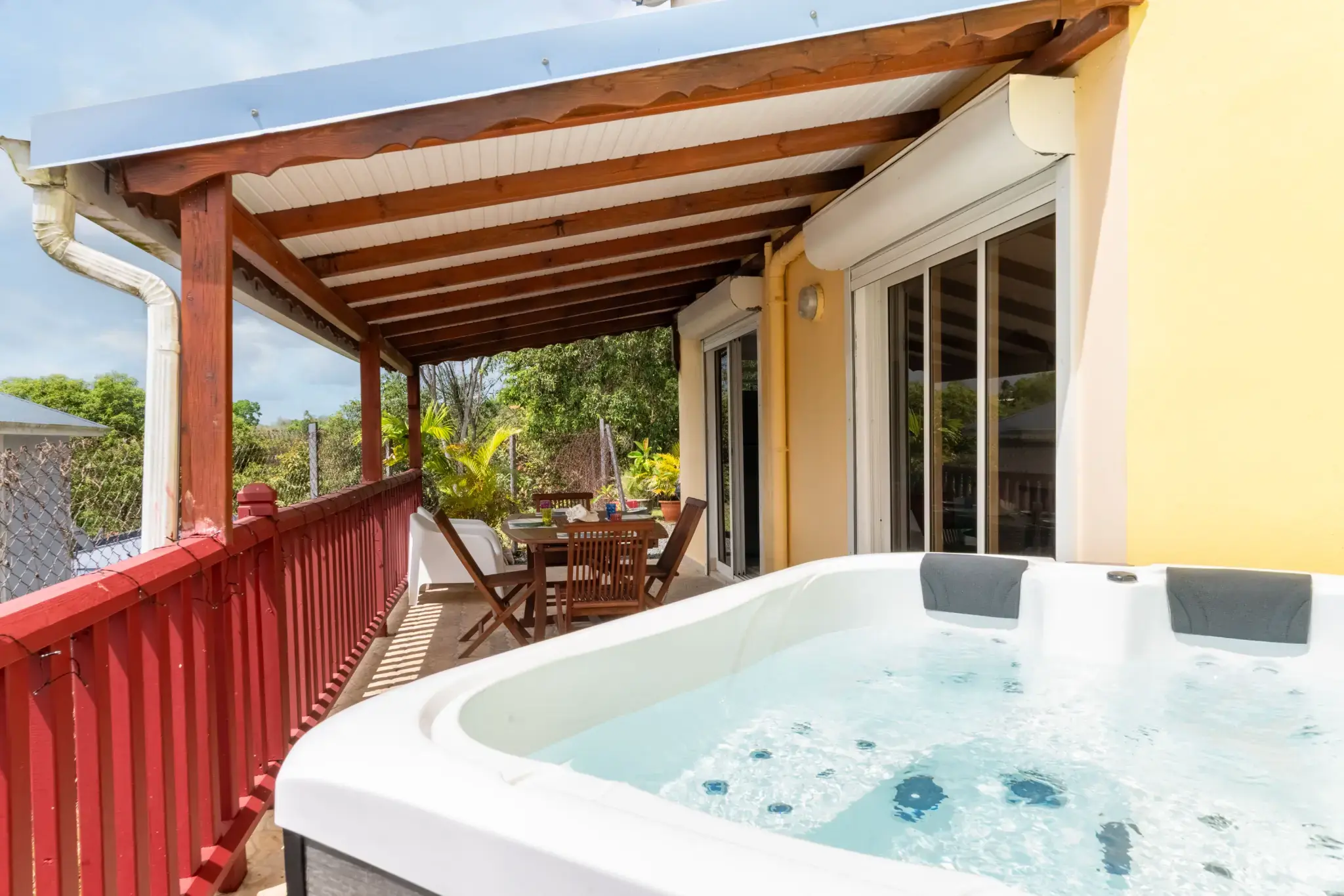 Francis Drake gîte spacieux avec jacuzzi privatif au Gosier - location vacances Guadeloupe 3-4 personnes